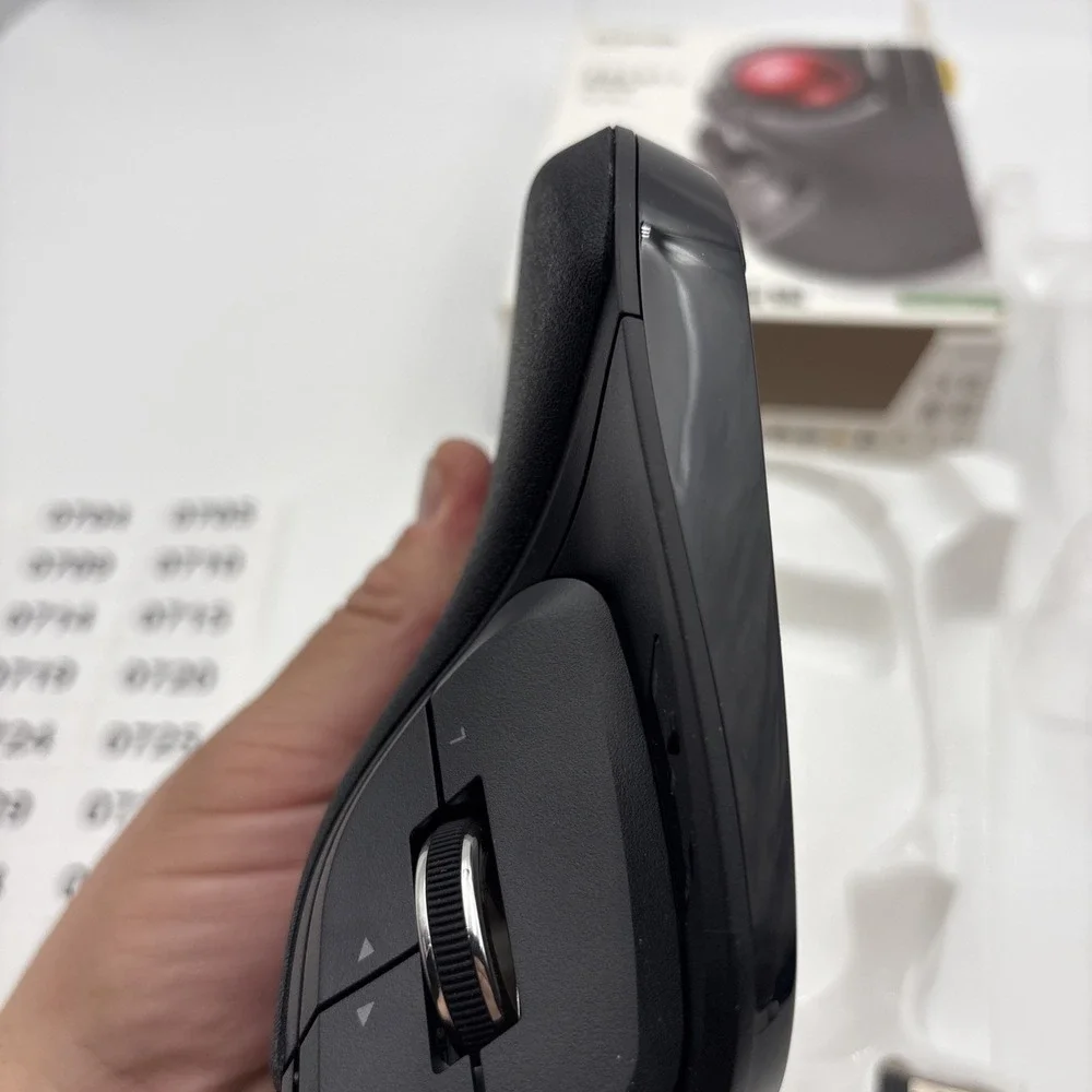 ELECOM Huge Trackball 2.4GHz Wireless USB Mouse M-HT1DRBK